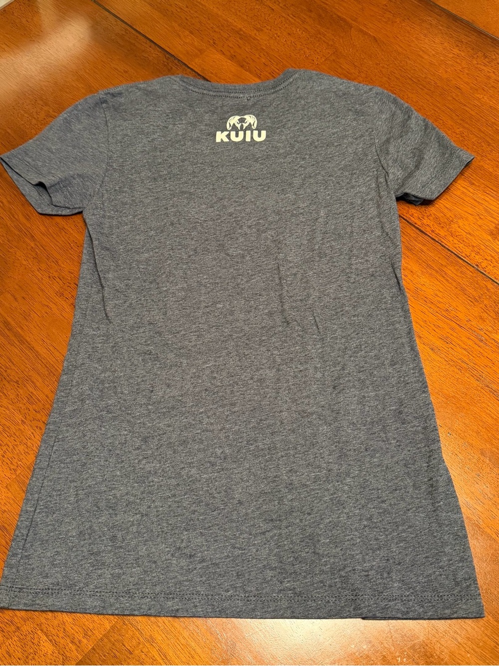 KUIU T-Shirt Women Small Gray Ultralight Hunting Graphic Mountain Short Sleeve - Picture 7 of 8